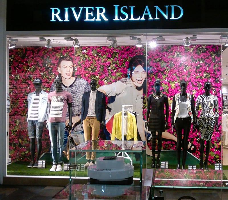 window-display-supplier-Abu-Dhabi-UAE